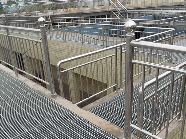 平台格栅板图片2